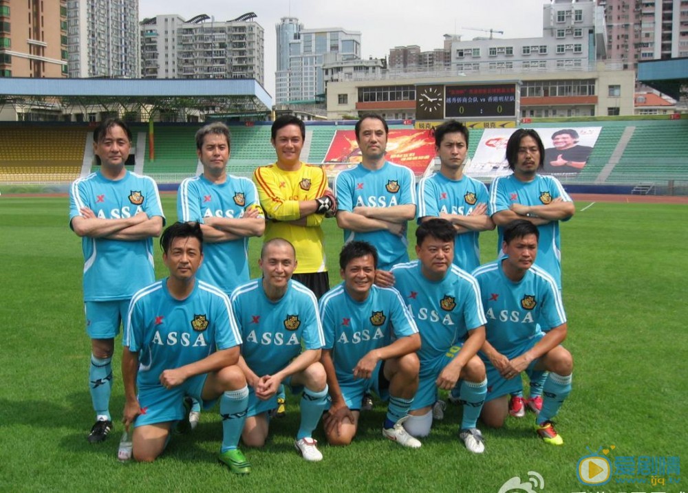 张兆辉足球运动照 张兆辉高清写真_张兆辉高清剧照
