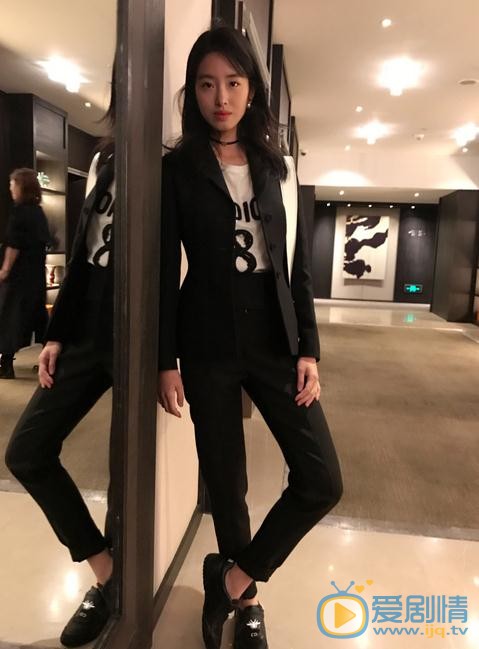 杨采钰活动照 杨采钰高清写真_杨采钰高清剧照