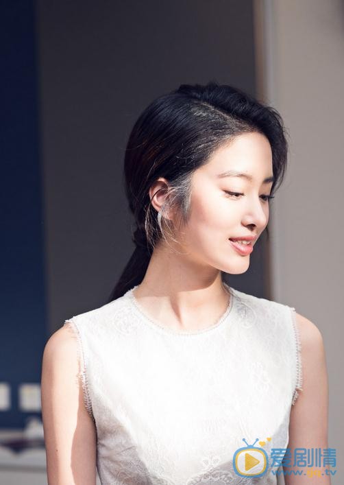 杨采钰活动照 杨采钰高清写真_杨采钰高清剧照