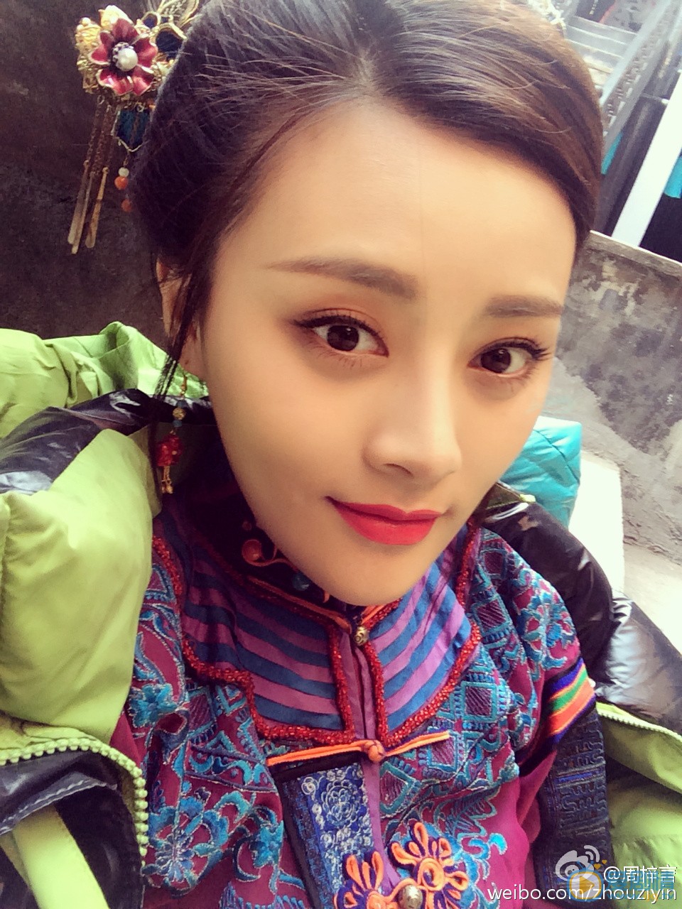 周梓言片场照 周梓言高清写真_周梓言高清剧照