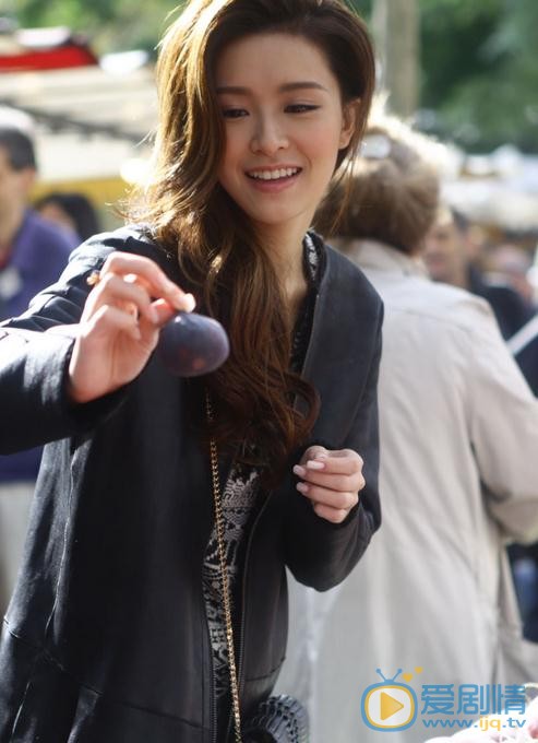 文咏珊时装周照 文咏珊高清写真_文咏珊高清剧照