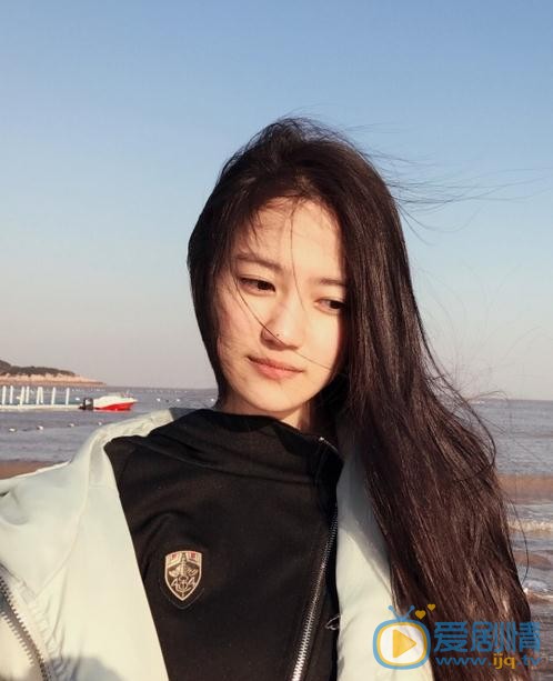 汤梦佳生活照 汤梦佳高清写真_汤梦佳高清剧照