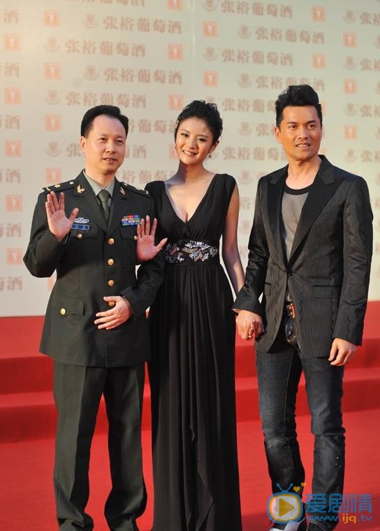 吕良伟活动照 吕良伟高清写真_吕良伟高清剧照