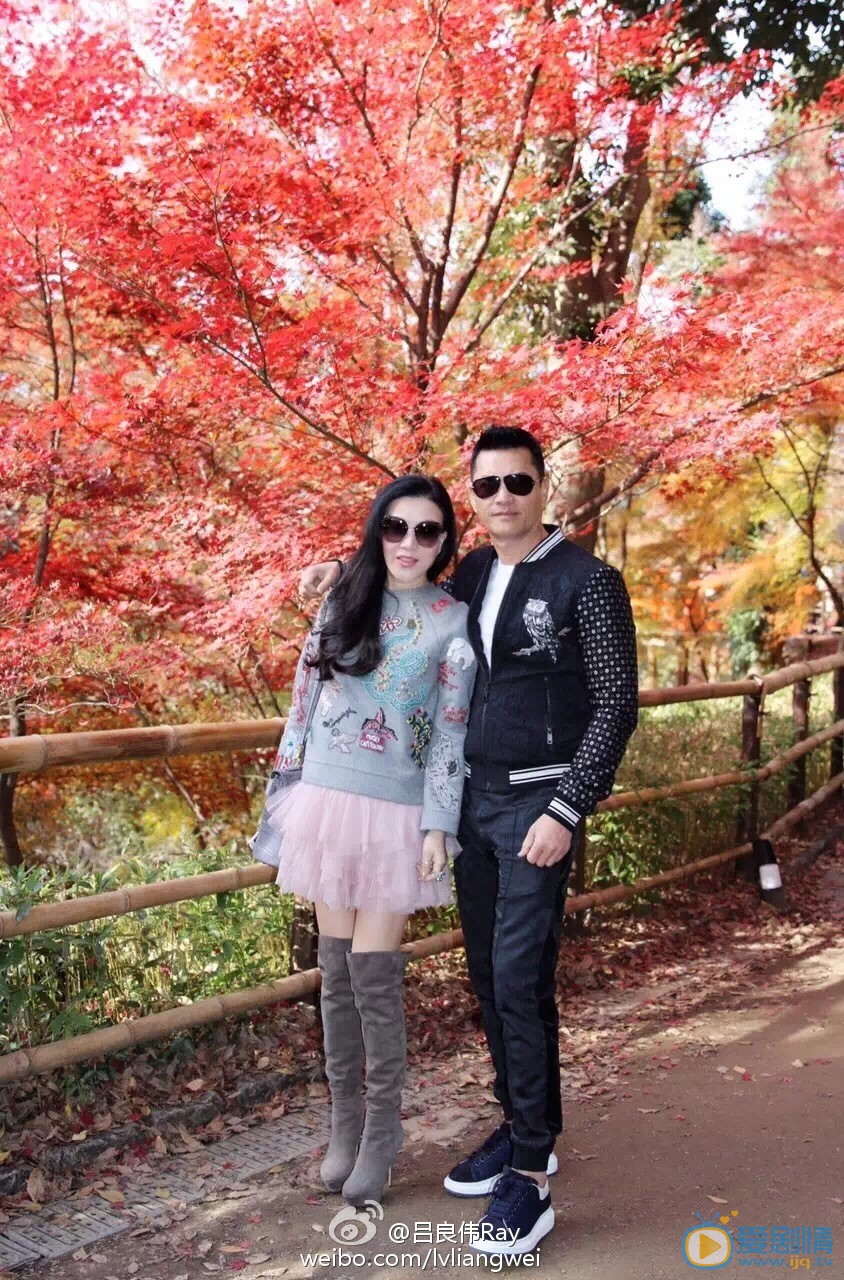 吕良伟吕良伟和妻子同框 吕良伟高清写真_吕良伟高清剧照