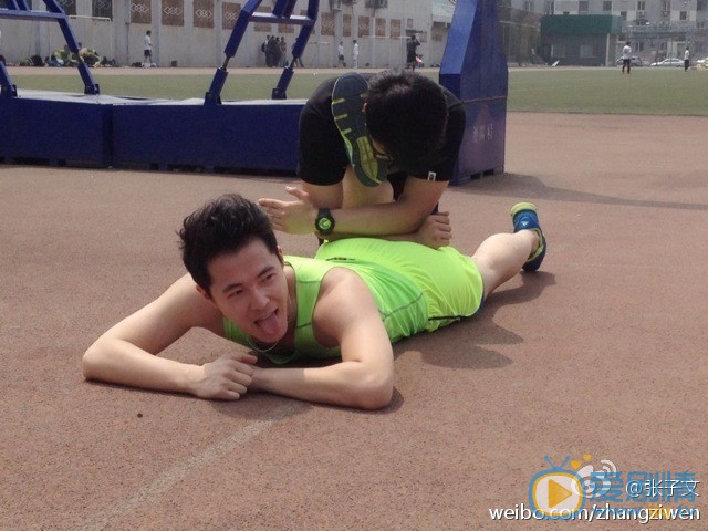 张子文运动健身照 张子文高清写真_张子文高清剧照