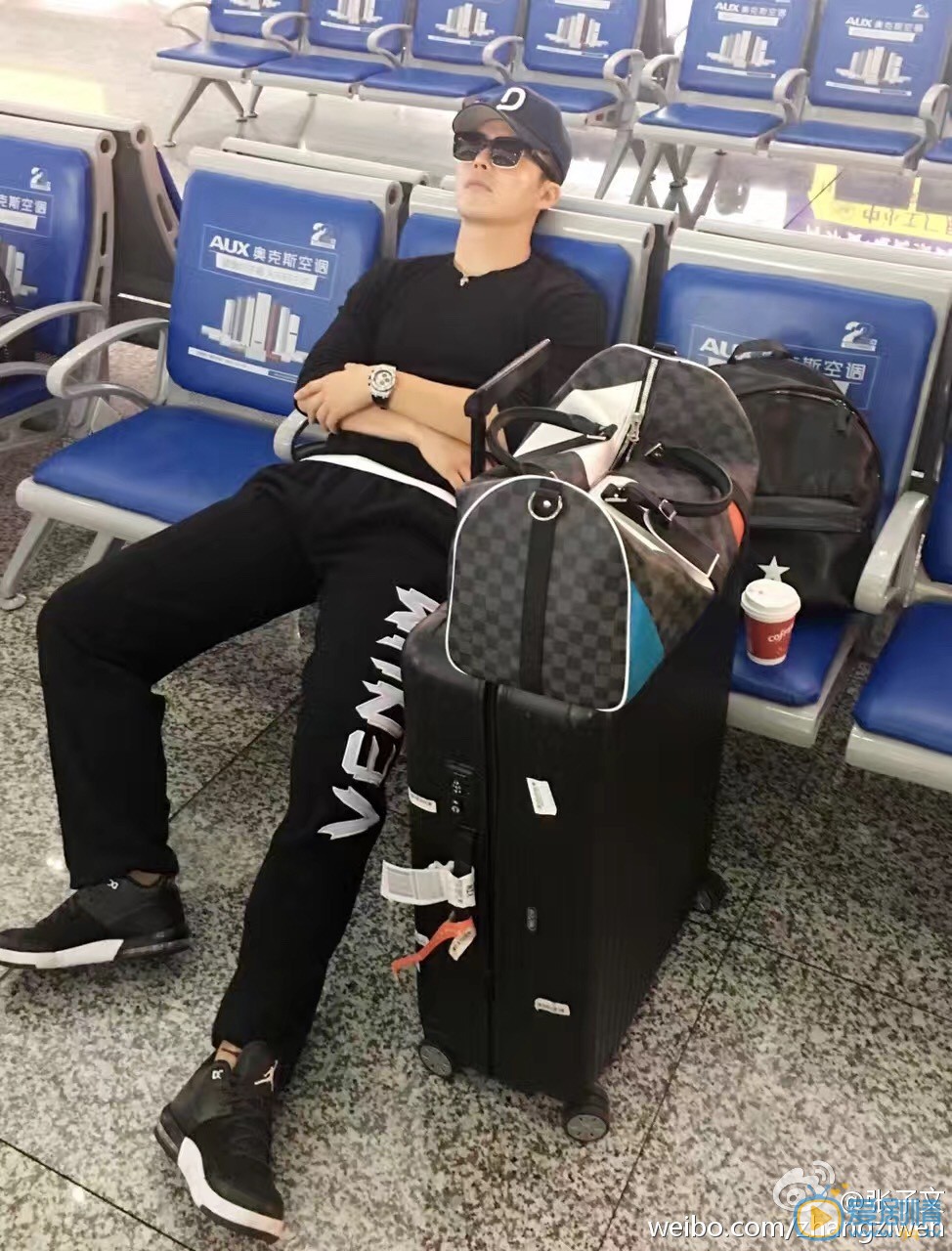 张子文生活照 张子文高清写真_张子文高清剧照