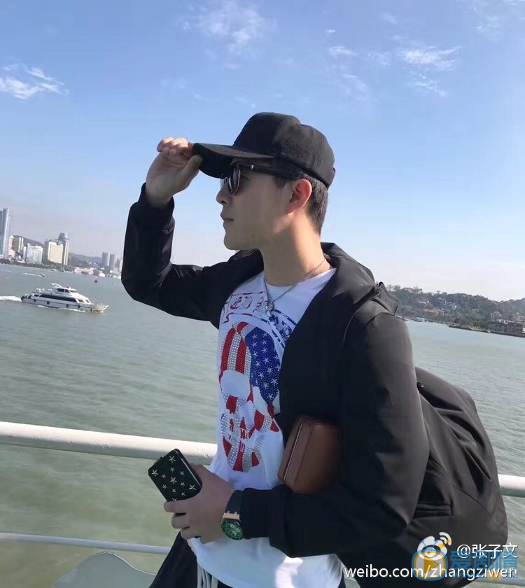 张子文生活照 张子文高清写真_张子文高清剧照