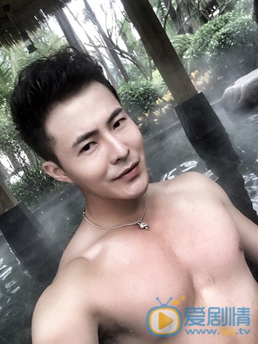 张子文肌肉大片 张子文高清写真_张子文高清剧照