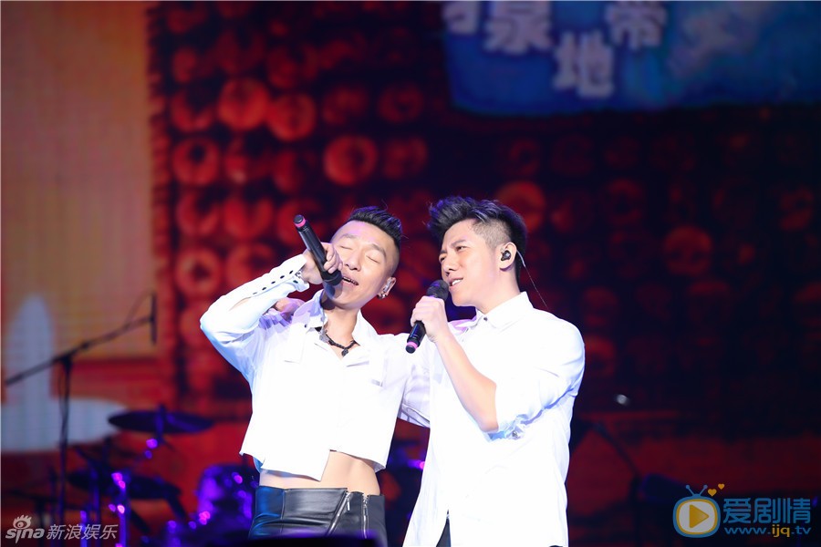陈羽凡舞台演唱会 陈羽凡高清写真_陈羽凡高清剧照
