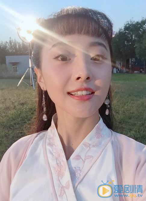 郭玮洁片场照 郭玮洁高清写真_郭玮洁高清剧照