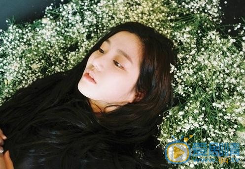 李侑菲写真 李侑菲高清写真_李侑菲高清剧照