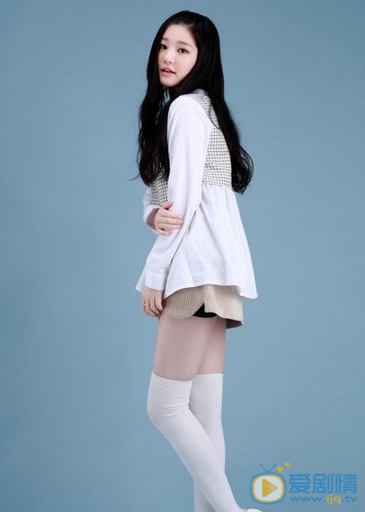李侑菲新闻图 李侑菲高清写真_李侑菲高清剧照