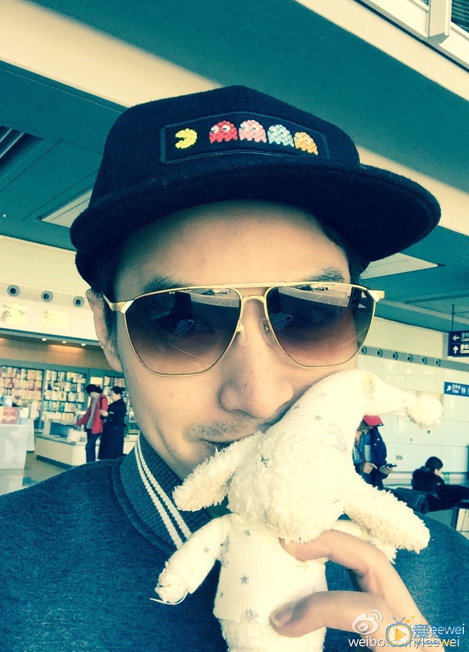 李威生活照 李威高清写真_李威高清剧照