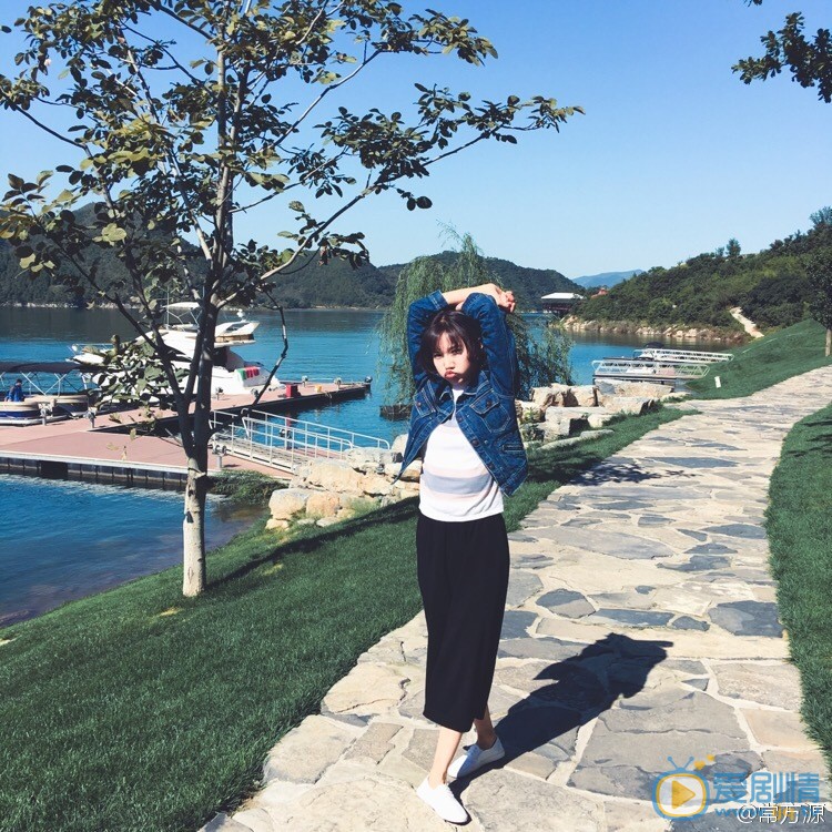 常方源旅行照 常方源高清写真_常方源高清剧照