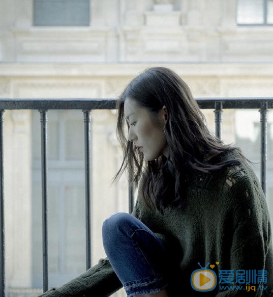 刘雯时尚街拍 刘雯高清写真_刘雯高清剧照