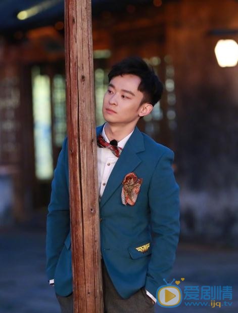 董子健《高能少年团》综艺照 董子健高清写真_董子健高清剧照