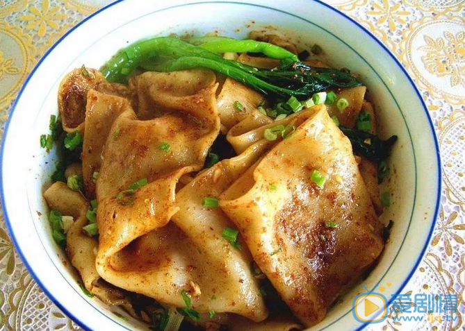  电视剧白鹿原第1集白嘉轩吃的什么面？油泼面做法介绍