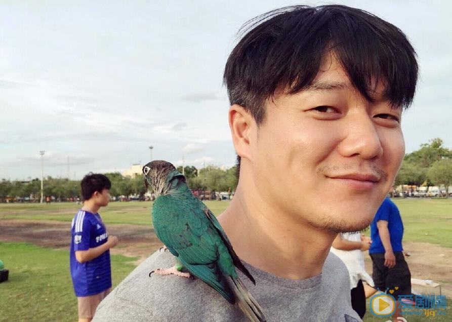 肖央生活照 肖央高清写真_肖央高清剧照