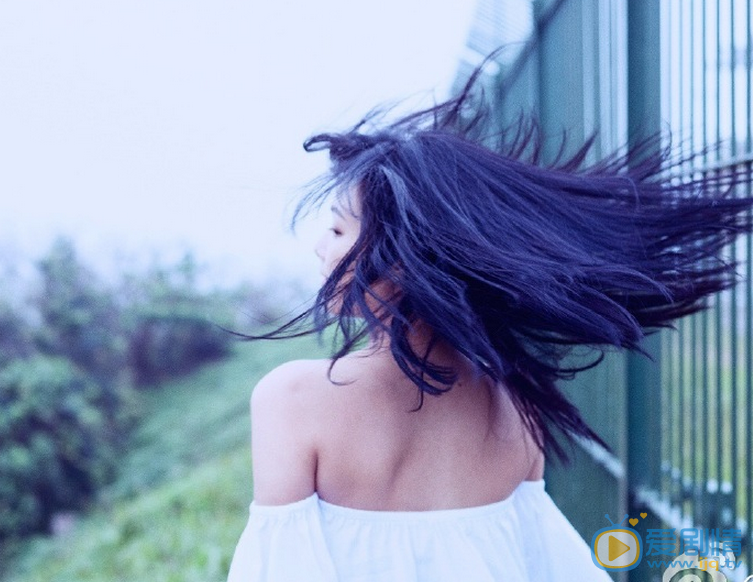 蔚雨芯文艺写真 蔚雨芯高清写真_蔚雨芯高清剧照