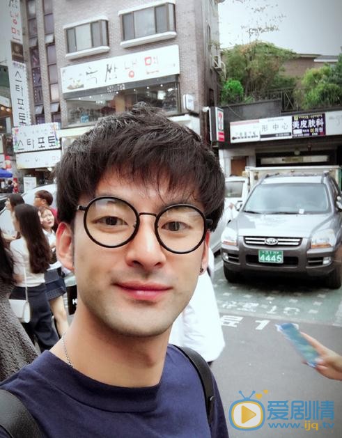 娄淇生活照 娄淇高清写真_娄淇高清剧照