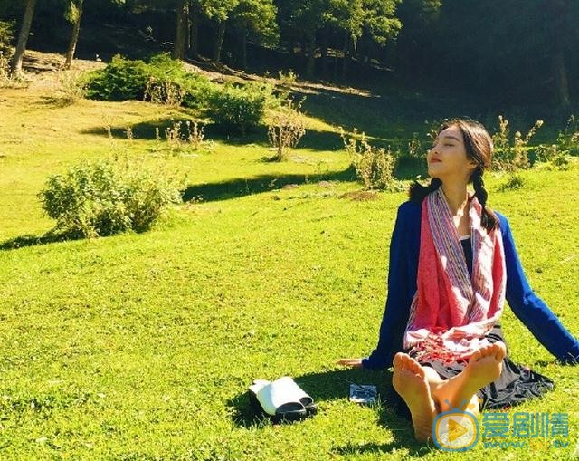 郭艳休闲街拍 郭艳高清写真_郭艳高清剧照