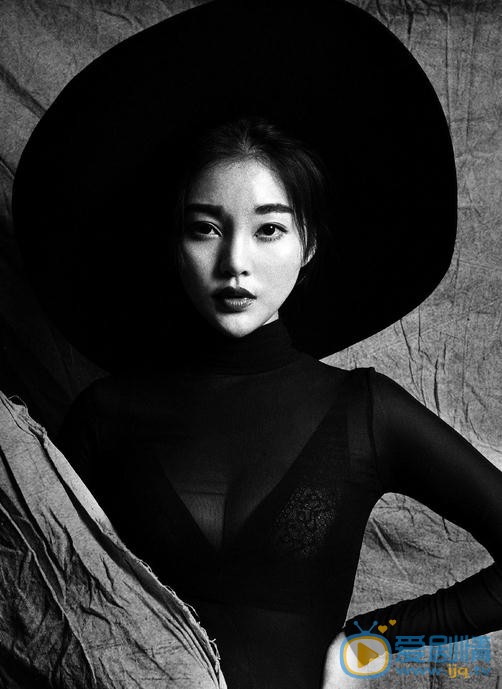 郭艳黑色性感写真 郭艳高清写真_郭艳高清剧照