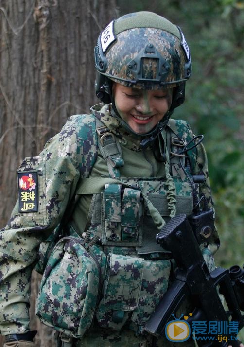 郭艳《特种兵之火凤凰》剧照 郭艳高清写真_郭艳高清剧照