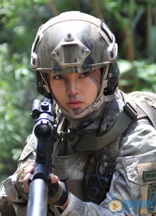 郭艳《特种兵之火凤凰》剧照 郭艳高清写真_郭艳高清剧照