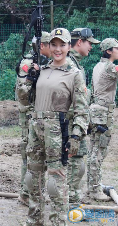 郭艳《特种兵之火凤凰》剧照 郭艳高清写真_郭艳高清剧照
