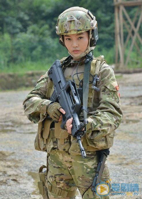 郭艳《特种兵之火凤凰》剧照 郭艳高清写真_郭艳高清剧照