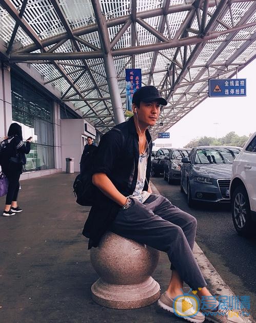 王东生活照 王东高清写真_王东高清剧照