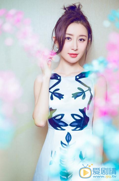 舒畅休闲写真 舒畅高清写真_舒畅高清剧照