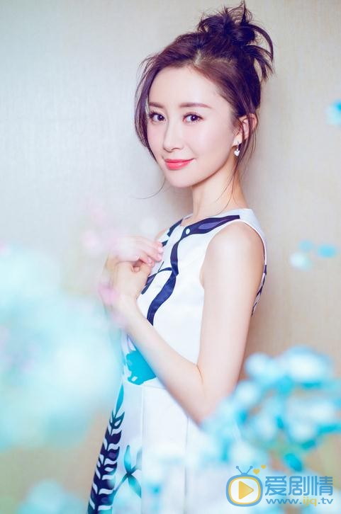 舒畅休闲写真 舒畅高清写真_舒畅高清剧照