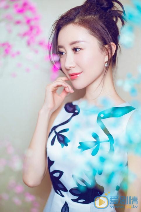 舒畅休闲写真 舒畅高清写真_舒畅高清剧照