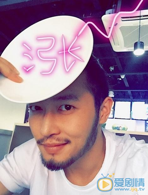 白翔生活照 白翔高清写真_白翔高清剧照