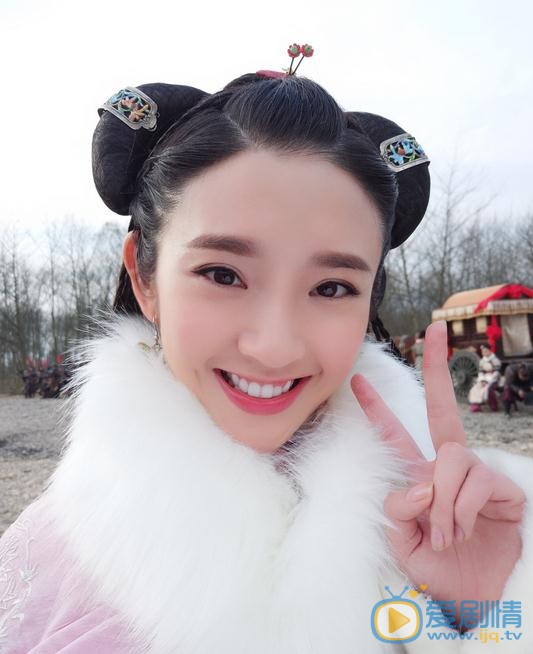 唐艺昕片场照 唐艺昕高清写真_唐艺昕高清剧照