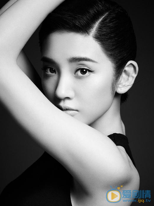唐艺昕黑白写真 唐艺昕高清写真_唐艺昕高清剧照