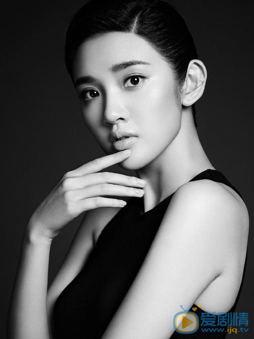 唐艺昕黑白写真 唐艺昕高清写真_唐艺昕高清剧照