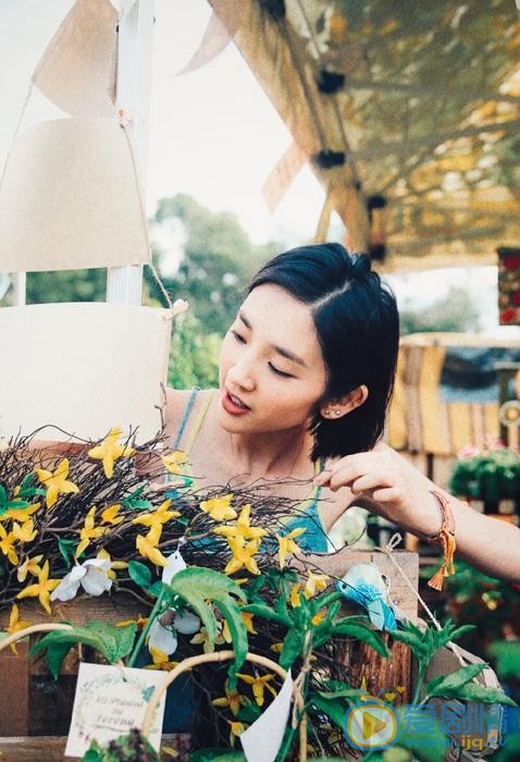 唐艺昕街拍写真 唐艺昕高清写真_唐艺昕高清剧照