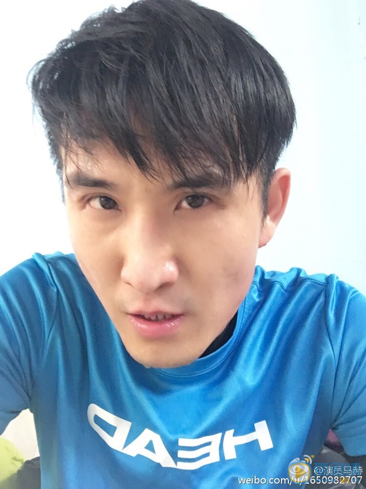 马赫生活照 马赫高清写真_马赫高清剧照