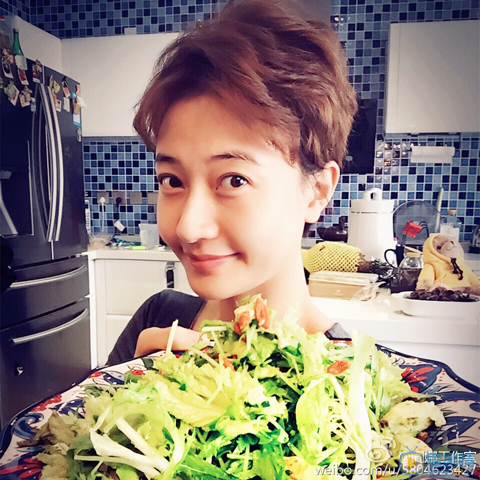 阎娜生活照 阎娜高清写真_阎娜高清剧照