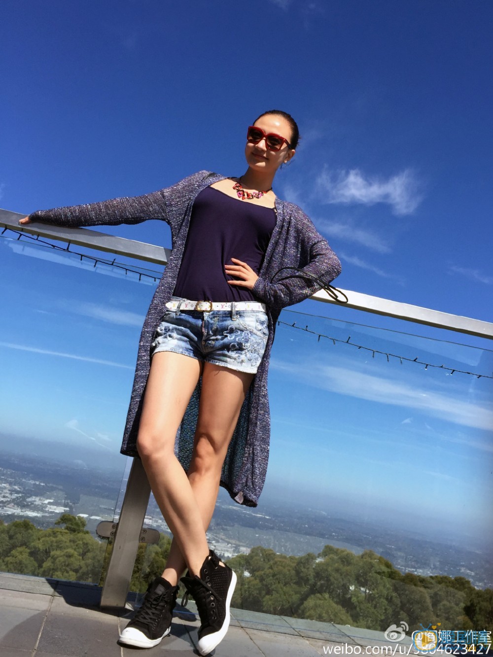 阎娜旅行游玩照 阎娜高清写真_阎娜高清剧照