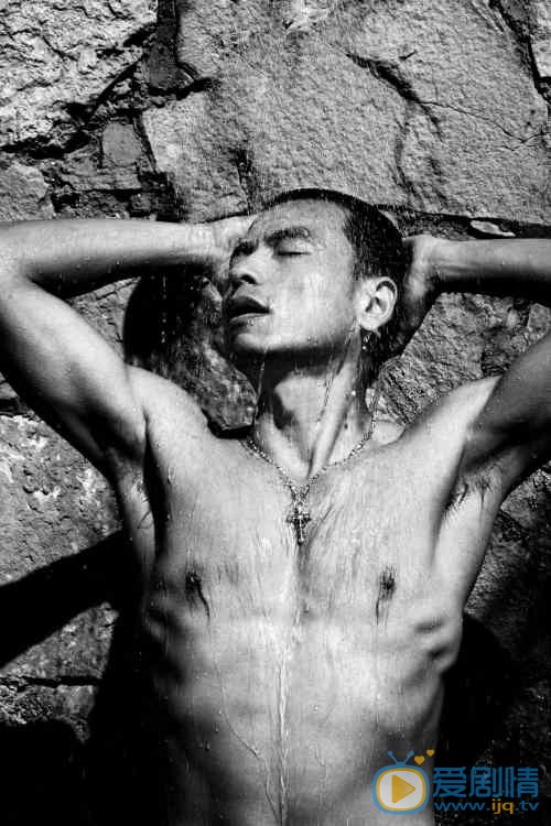 王挺肌肉写真 王挺高清写真_王挺高清剧照