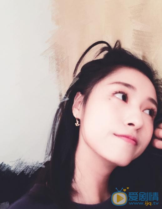 艾佳妮生活照 艾佳妮高清写真_艾佳妮高清剧照