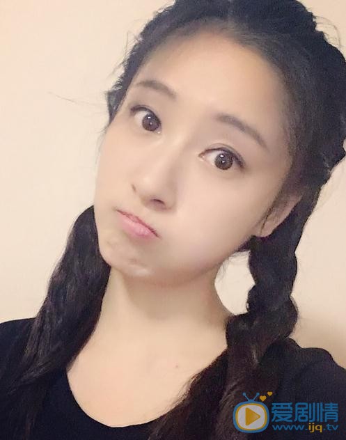 艾佳妮生活照 艾佳妮高清写真_艾佳妮高清剧照