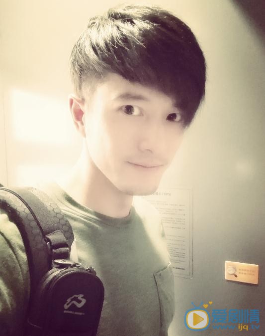 金珈生活照 金珈高清写真_金珈高清剧照