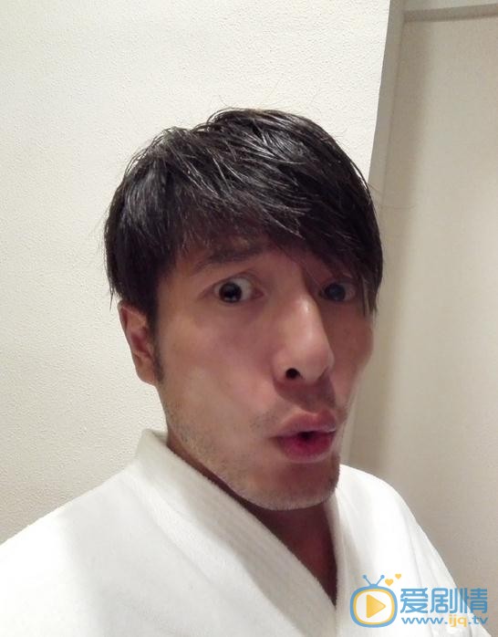 金珈生活照 金珈高清写真_金珈高清剧照