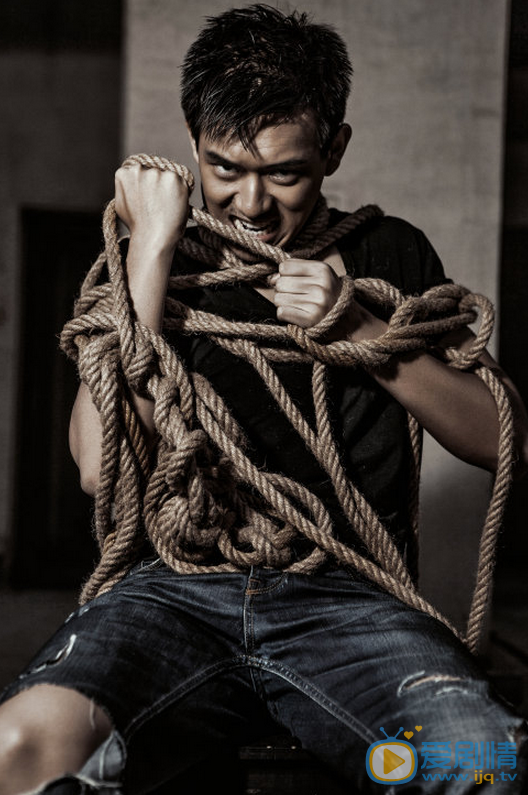 李现肌肉写真 李现高清写真_李现高清剧照