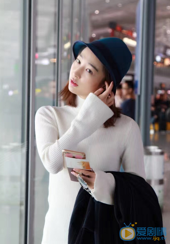 王梓桐街拍写真 王梓桐高清写真_王梓桐高清剧照
