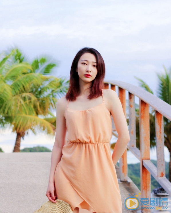 王梓桐春日写真 王梓桐高清写真_王梓桐高清剧照